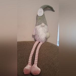 🎊Host Pick🎊 NEW Simply Spring Gnome Shelf Sitter